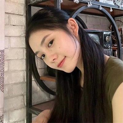 小孩好黑